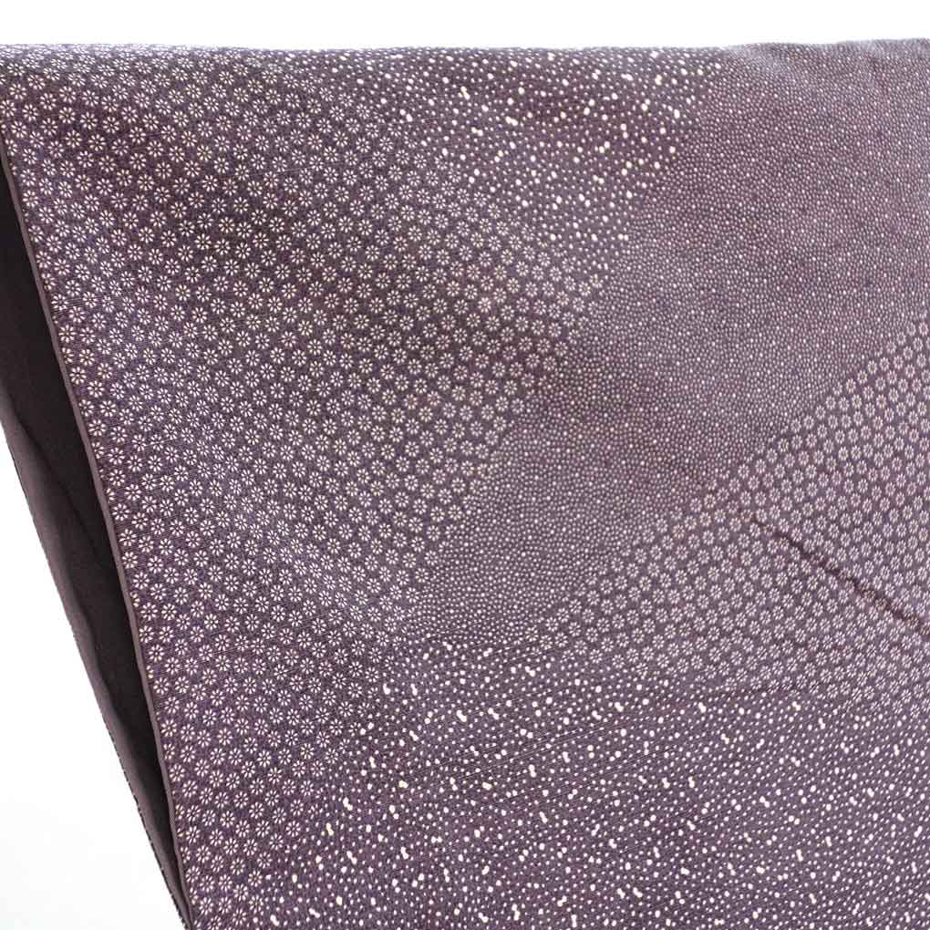 小紋 リサイクル着物 身丈161cm 裄65cm 前幅25cm 後幅30cm 袖丈45cm 袖幅32cm レディース 袷 江戸小紋 裄Mサイズ 秋冬春用 正絹（シルク）パープル 美品 リメイク リユース【ランクA】