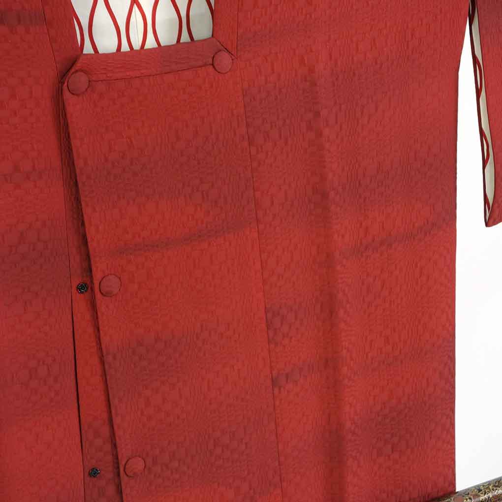 コート リサイクル着物 コート丈100cm 裄69cm 袖丈47cm 袖幅35cm レディース 袷 ぼかし 裄長 裄L-LLサイズ 秋冬春用 正絹（シルク）レッド 美品 リメイク リユース【ランクA】