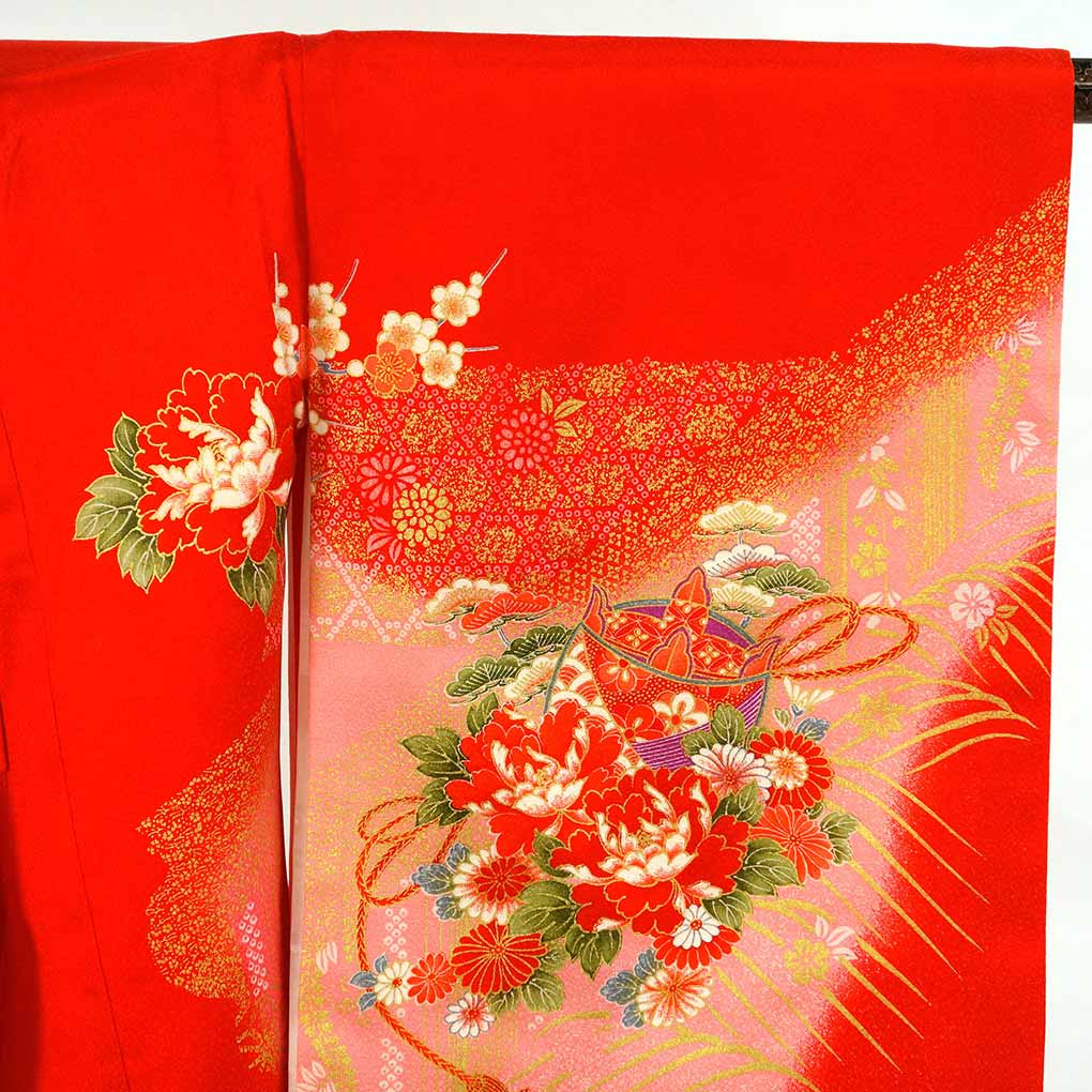 女児着物 リサイクル着物  女児用 袷 花柄 秋冬春用 正絹（シルク）レッド 美品 リメイク リユース【ランクA】