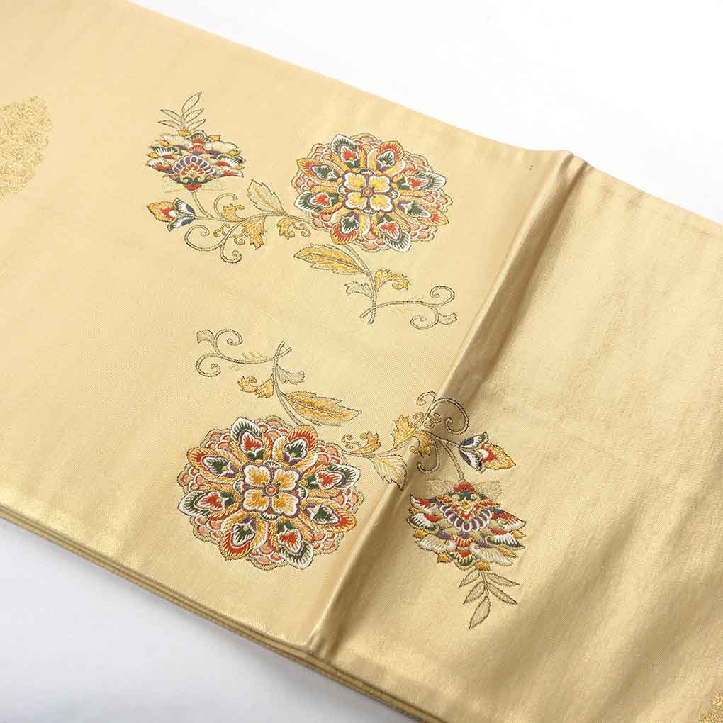 袋帯 リサイクル帯 幅31cm 長さ425cm レディース 花柄 秋冬春用 正絹（シルク）ゴールド やや難 リメイク リユース【ランクB】