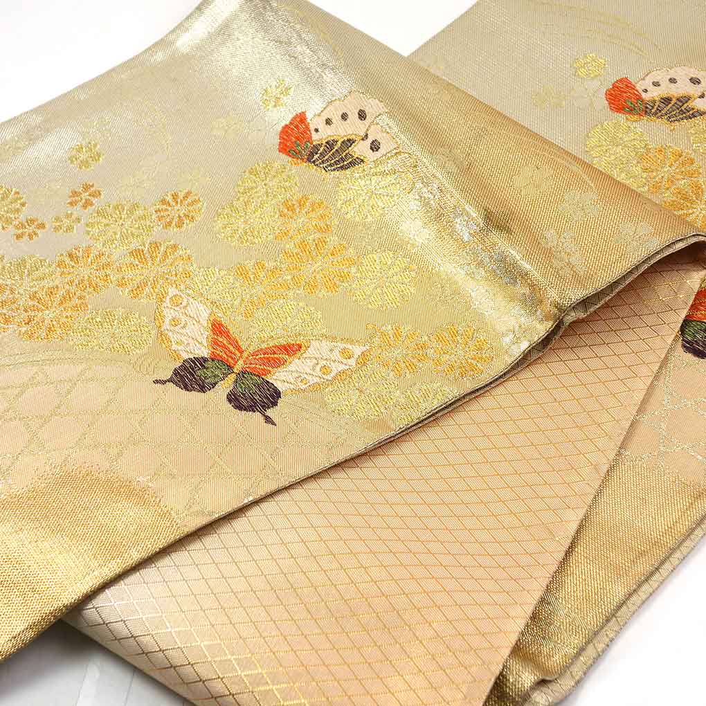 袋帯 リサイクル帯 幅30.5cm 長さ422cm レディース 蝶柄 秋冬春用 正絹（シルク）ゴールド 美品 リメイク リユース【ランクA】