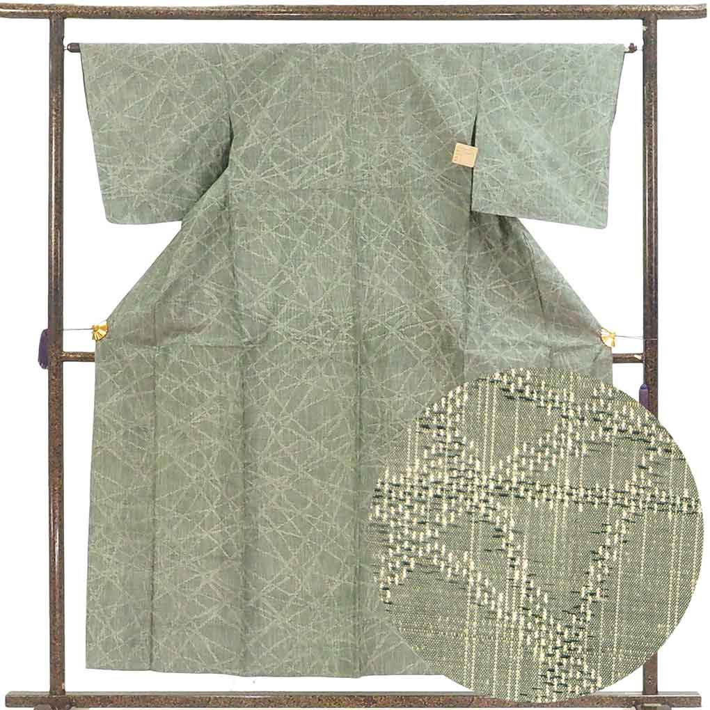 紬 リサイクル着物 身丈157cm 裄64cm 前幅23cm 後幅29.5cm 袖丈46cm 袖幅33cm レディース 単衣 連続模様 裄Mサイズ 初夏・初秋用 正絹（シルク）グリーン やや難 リメイク リユース【ランクB】