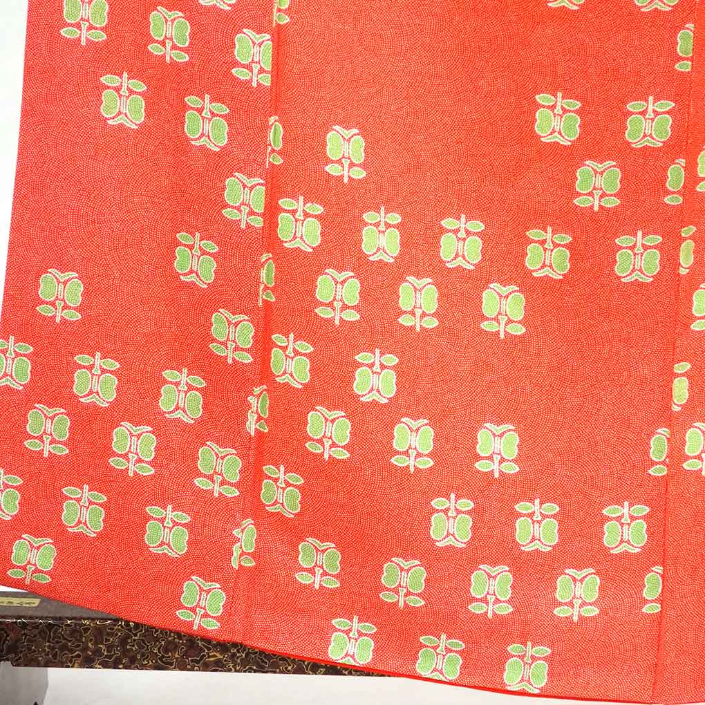 リサイクル着物 小紋 オレンジ地 遠州椿 袷 正絹 着物 未使用品  