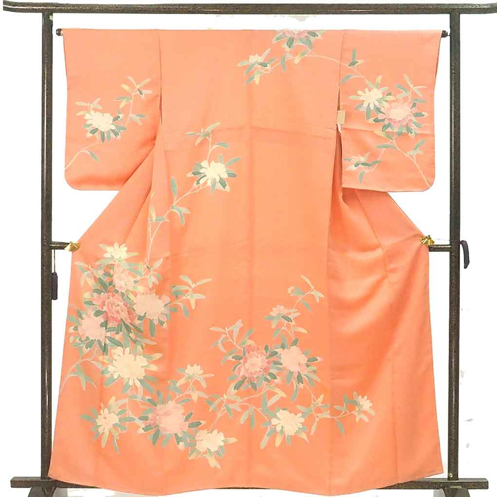 訪問着 リサイクル着物 身丈161cm 裄64cm 前幅24cm 後幅30cm 袖丈56cm 袖幅32cm レディース 袷 花柄 裄Mサイズ 秋冬春用 正絹（シルク）ピンク 未使用品 リメイク リユース【ランクS】