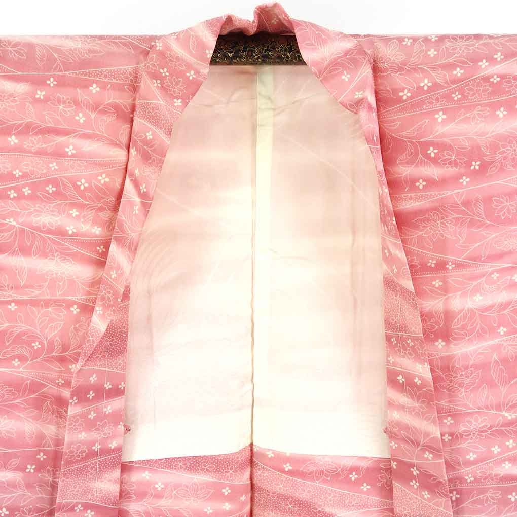 羽織 リサイクル着物 羽織丈76cm 裄64cm 袖丈50cm 袖幅32cm レディース 袷 花柄 裄Mサイズ 秋冬春用 正絹（シルク）ピンク 未使用品 リメイク リユース【ランクS】