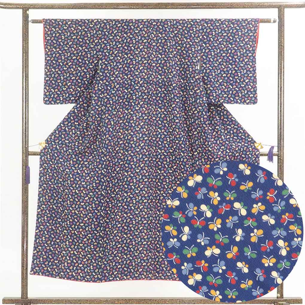 リサイクル 小紋 紺地 蝶柄 袷 正絹 着物 レディース 秋冬春用 シルク ネイビー 裄SSサイズ身丈150cm 裄59cm 前幅24cm 後幅29cm 袖丈49cm【ランクA】