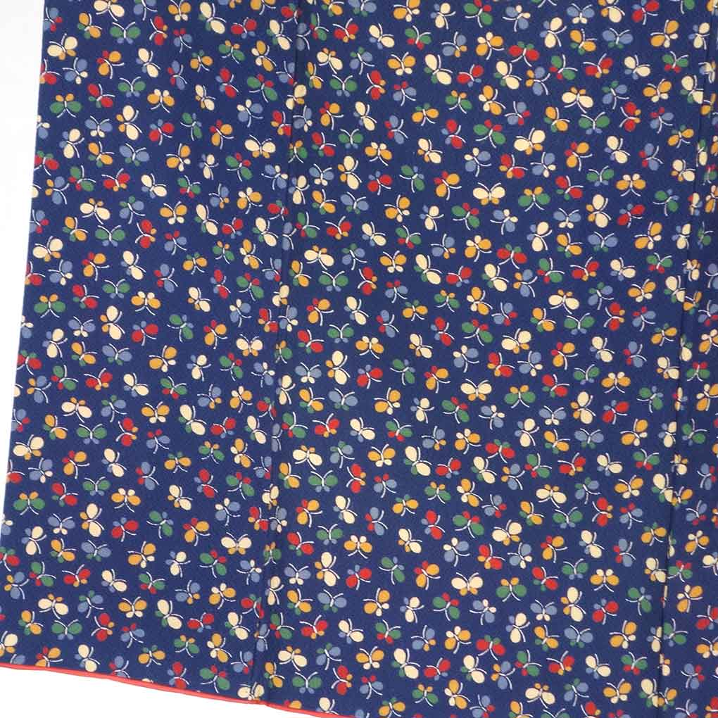 リサイクル 小紋 紺地 蝶柄 袷 正絹 着物 レディース 秋冬春用 シルク ネイビー 裄SSサイズ身丈150cm 裄59cm 前幅24cm 後幅29cm 袖丈49cm【ランクA】