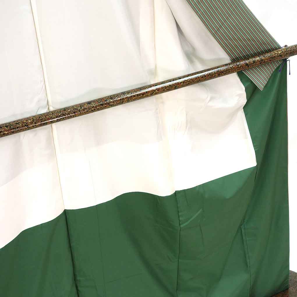 小紋 リサイクル着物 身丈167cm 裄68cm 前幅23.5cm 後幅30cm 袖丈49cm 袖幅34cm レディース 袷 縞 裄長 裄Lサイズ 秋冬春用 正絹（シルク）グリーン トールサイズ 美品 リメイク リユース【ランクA】