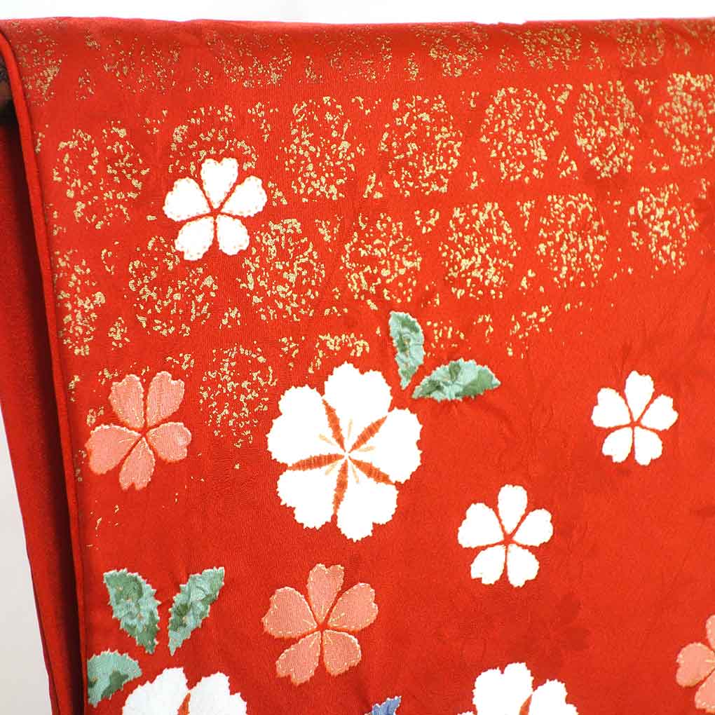 リサイクル 振袖と長襦袢セット 身丈164cm 裄69cm 前幅24cm 後幅30cm 袖丈113cm 袖幅35cm レディース 袷 花柄 裄長 裄L-LLサイズ 秋冬春用 正絹（シルク）赤地 トールサイズ 美品 リサイクル リメイク リユース【ランクA】