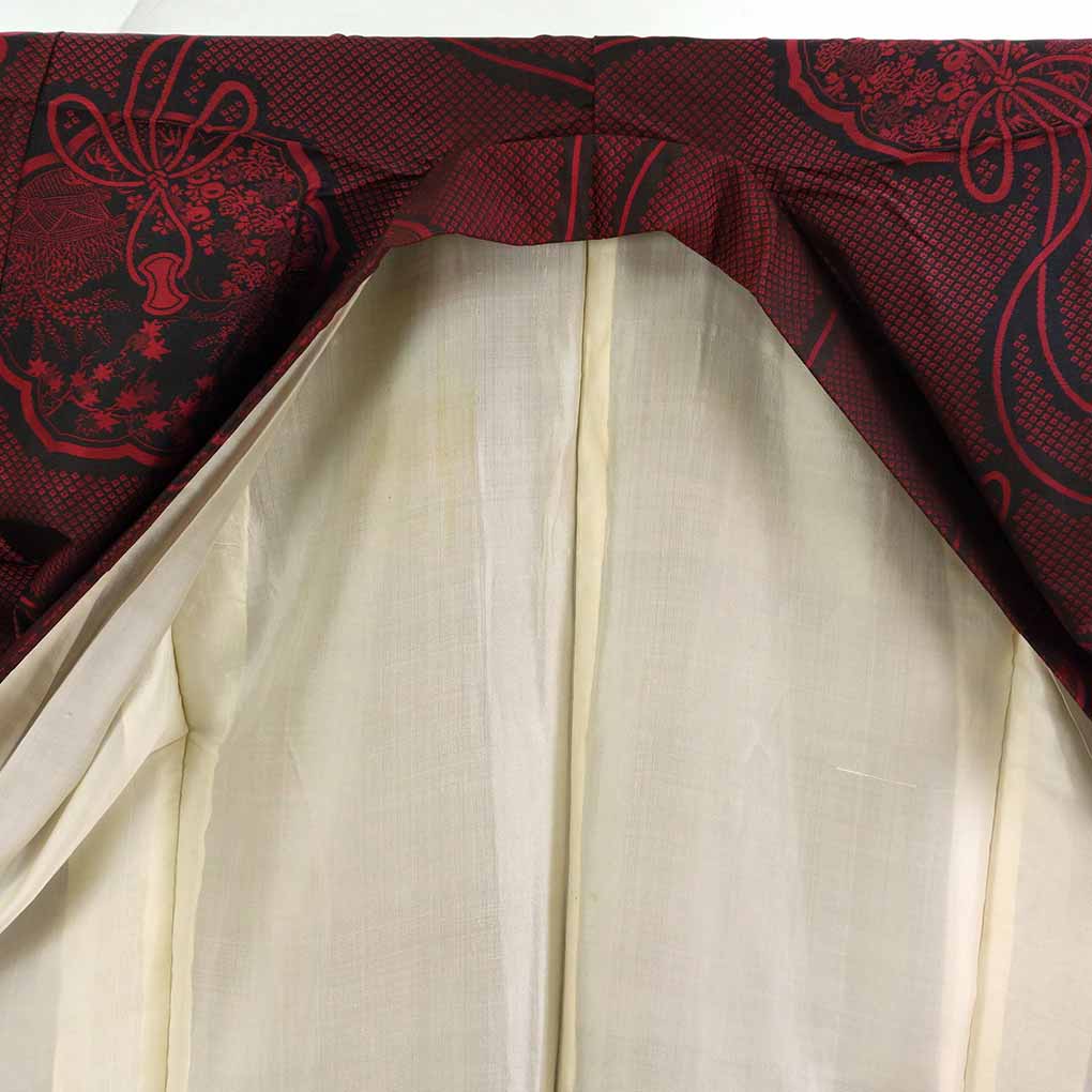 御召し リサイクル着物 身丈149cm 裄64cm 前幅24cm 後幅29cm 袖丈49cm 袖幅32cm レディース 袷 鹿の子 裄Mサイズ 秋冬春用 正絹(シルク)ブラック 未使用品 リメイク リユース【ランクS】
