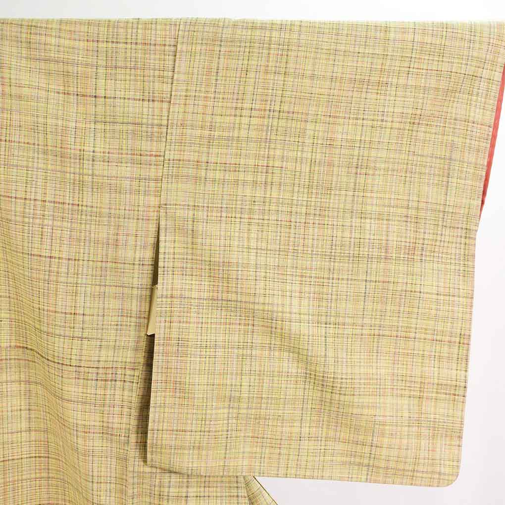 紬 リサイクル着物 身丈163cm 裄64cm 前幅25cm 後幅30cm 袖丈49cm 袖幅32cm レディース 袷 格子 裄Mサイズ 秋冬春用 正絹（シルク）イエロー やや難 リメイク リユース【ランクB】