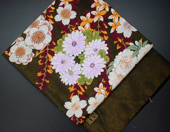 黒地に菊の柄の振袖用袋帯【！】【新品】