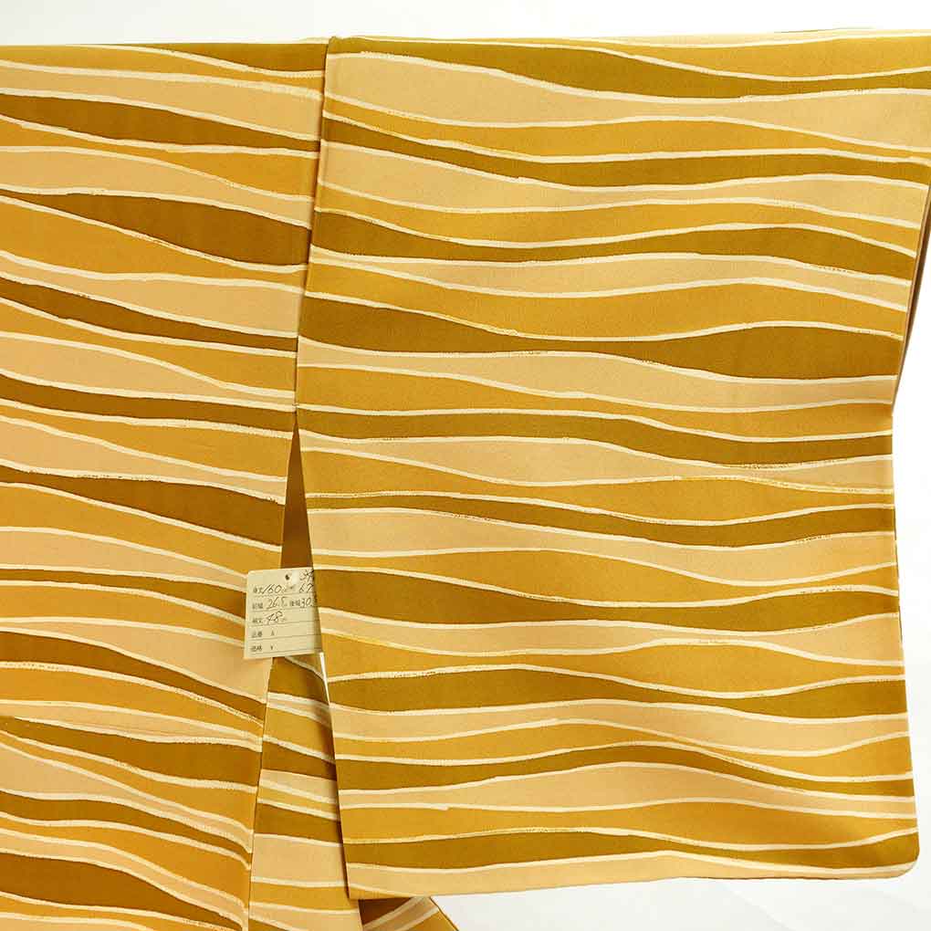 小紋 リサイクル着物 身丈160cm 裄67cm 前幅26.5cm 後幅30.5cm 袖丈48cm 袖幅34cm レディース 袷 横段柄 裄長 裄Lサイズ 秋冬春用 正絹(シルク)ブラウン 美品 リメイク リユース【ランクA】