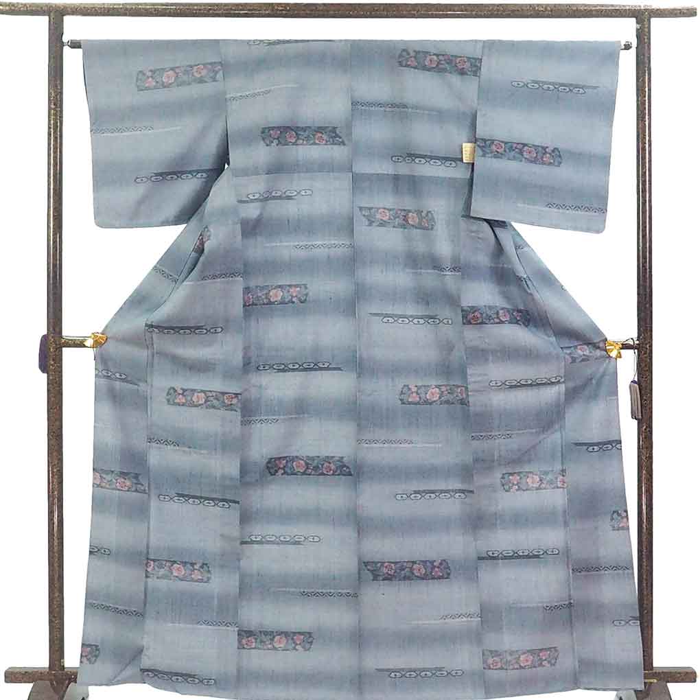 紬 リサイクル着物 身丈166cm 裄64cm 前幅23cm 後幅30cm 袖丈49cm 袖幅32cm レディース 単衣 花柄 裄Mサイズ 初夏・初秋用 正絹（シルク）グレー トールサイズ 未使用品 リメイク リユース【ランクS】