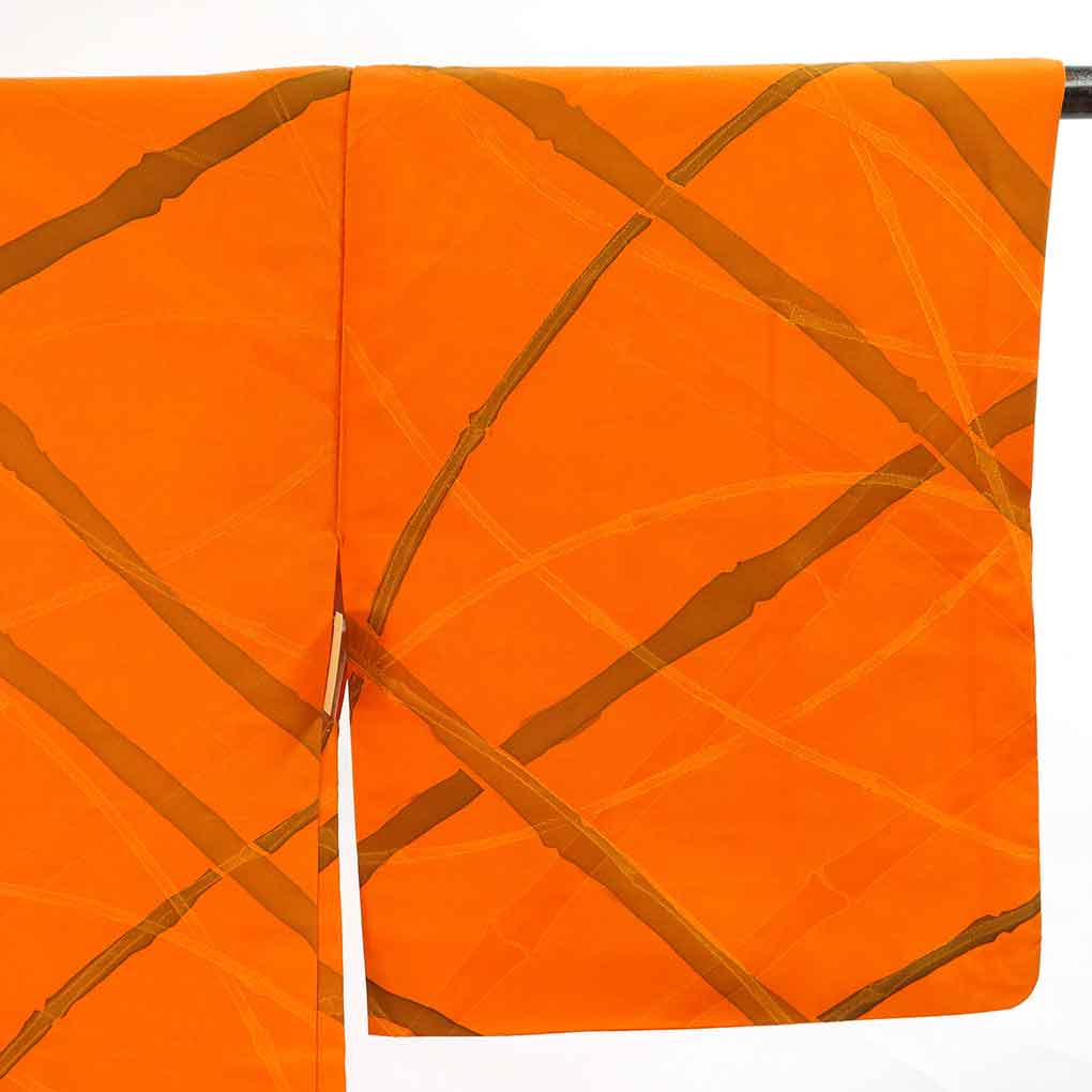 羽織 リサイクル着物 羽織丈80cm 裄63cm 袖丈47cm 袖幅33cm レディース 袷 抽象柄 裄Mサイズ 秋冬春用 正絹（シルク）オレンジ 美品 リメイク リユース【ランクA】