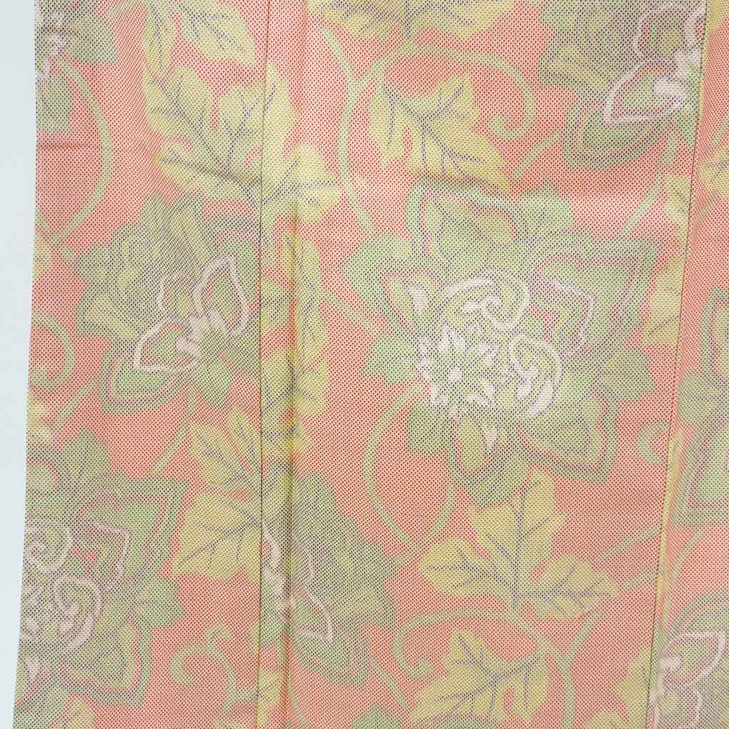 紬 リサイクル着物 身丈155cm 裄65cm 前幅24.5cm 後幅29.5cm 袖丈49cm 袖幅34cm レディース 袷 花柄 裄Mサイズ 秋冬春用 正絹（シルク）ピンク 未使用品 リメイク リユース【ランクS】