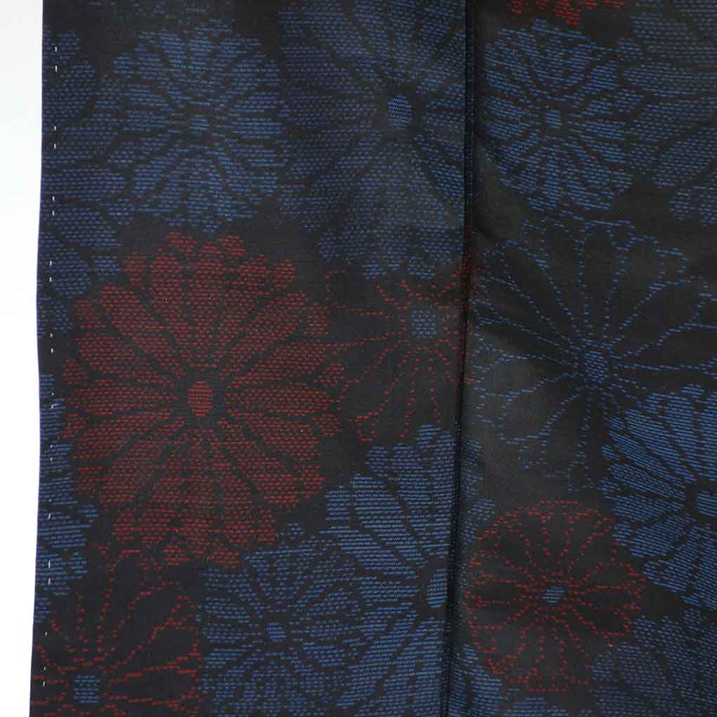 紬 リサイクル着物 身丈160cm 裄63cm 前幅24cm 後幅30cm 袖丈47cm 袖幅32cm レディース 袷 菊 裄Mサイズ 秋冬春用 正絹（シルク）ネイビー 未使用品 大島紬 リメイク リユース【ランクS】