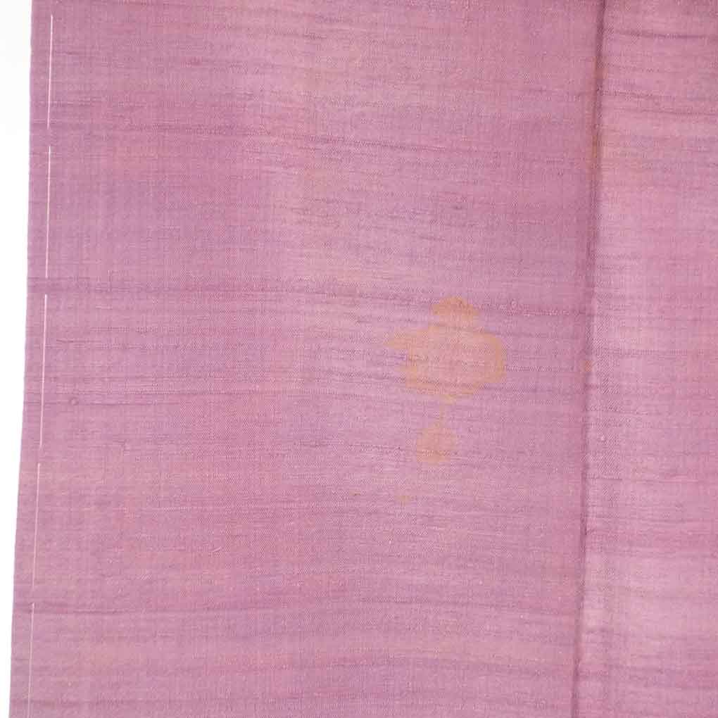 紬 リサイクル着物 身丈160cm 裄65cm 前幅23cm 後幅29cm 袖丈48cm 袖幅33cm レディース 袷 無地 裄Mサイズ 秋冬春用 正絹（シルク）パープル やや難 リメイク リユース【ランクB】