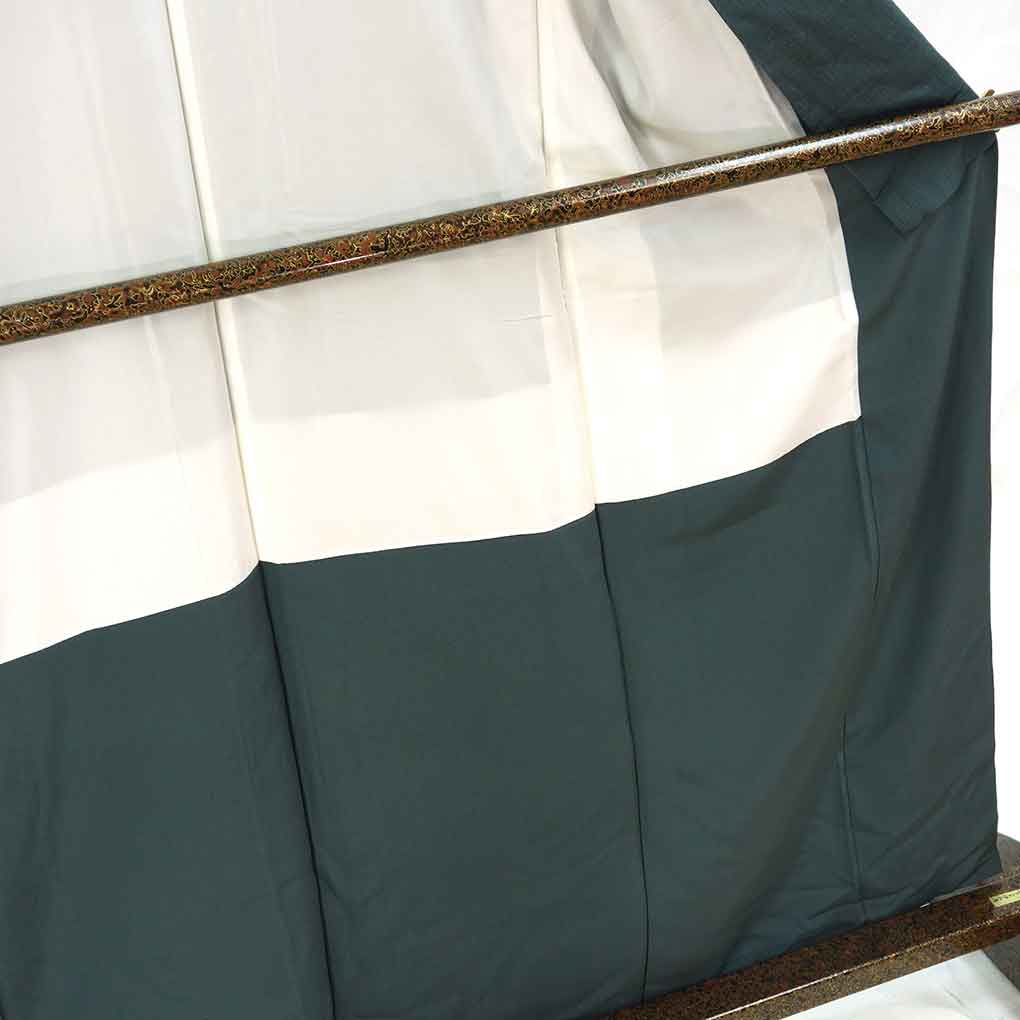 付下 リサイクル着物 身丈162cm 裄67cm 前幅24cm 後幅29.5cm 袖丈49cm 袖幅34cm レディース 袷 裾ぼかし 裄長 裄Lサイズ 秋冬春用 正絹（シルク）グリーン 美品 作家もの リメイク リユース【ランクA】