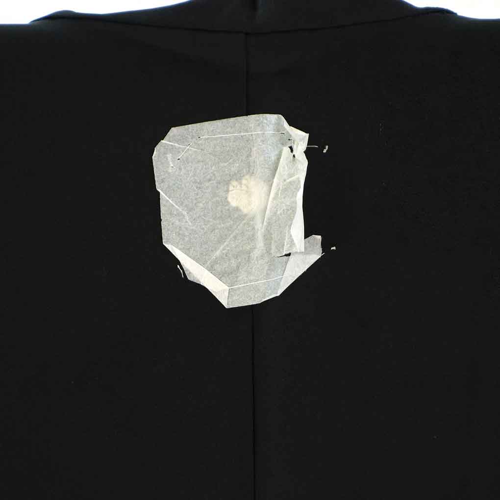 羽織 リサイクル着物 羽織丈74cm 裄62cm 袖丈47cm 袖幅33cm レディース 袷 無地 裄Sサイズ 秋冬春用 正絹（シルク）ブラック 未使用品 リメイク リユース【ランクS】