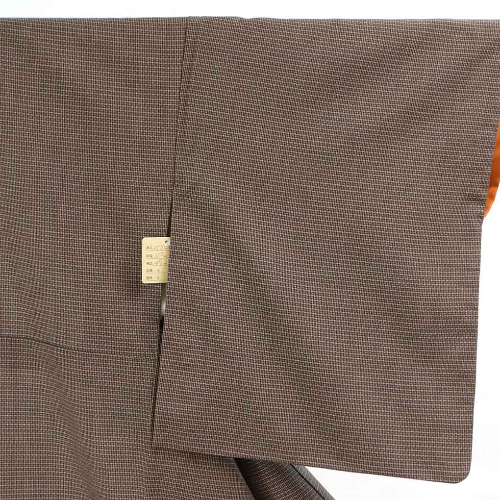 紬 リサイクル着物 身丈152cm 裄64cm 前幅21.5cm 後幅28cm 袖丈49cm 袖幅33cm レディース 袷 絣模様 裄Mサイズ 秋冬春用 正絹（シルク）ブラウン 美品 リメイク リユース【ランクA】