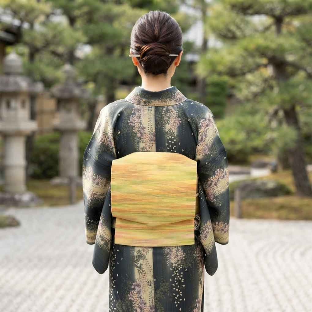 名古屋帯 リサイクル帯 幅30cm 長さ370cm レディース 横段柄 秋冬春用 正絹（シルク）イエロー 美品 綴織 リメイク リユース【ランクA】