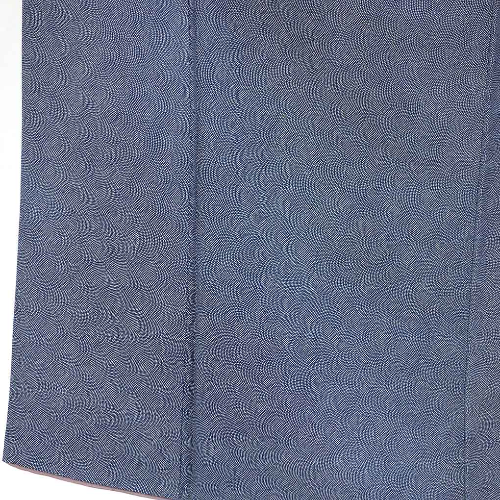 小紋 リサイクル着物 身丈156cm 裄60cm 前幅24cm 後幅28cm 袖丈45cm 袖幅32cm レディース 袷 鮫小紋 裄SS-Sサイズ 秋冬春用 正絹（シルク）ブルー やや難 リメイク リユース【ランクB】