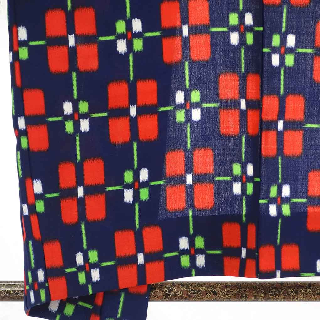 リサイクル 羽織 羽織丈76cm 裄67cm 袖丈47cm 袖幅34.5cm レディース 単衣 連続模様 裄長 裄Lサイズ 秋冬春用 ウール 紺地 美品 リサイクル リメイク リユース【ランクA】