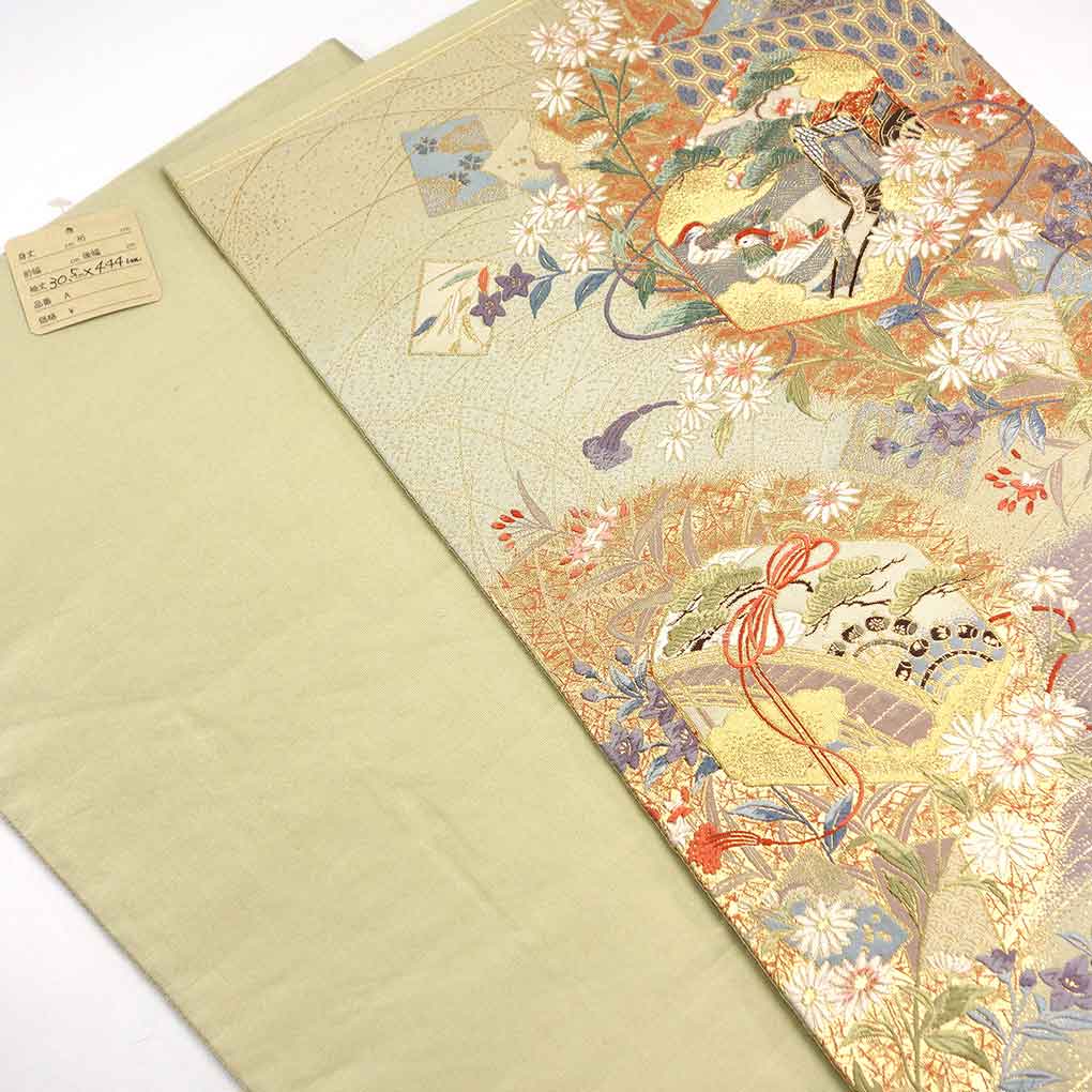 袋帯 リサイクル帯 幅30.5cm 長さ444cm レディース 鴛鴦 秋冬春用 正絹（シルク）グリーン やや難 リメイク リユース【ランクB】