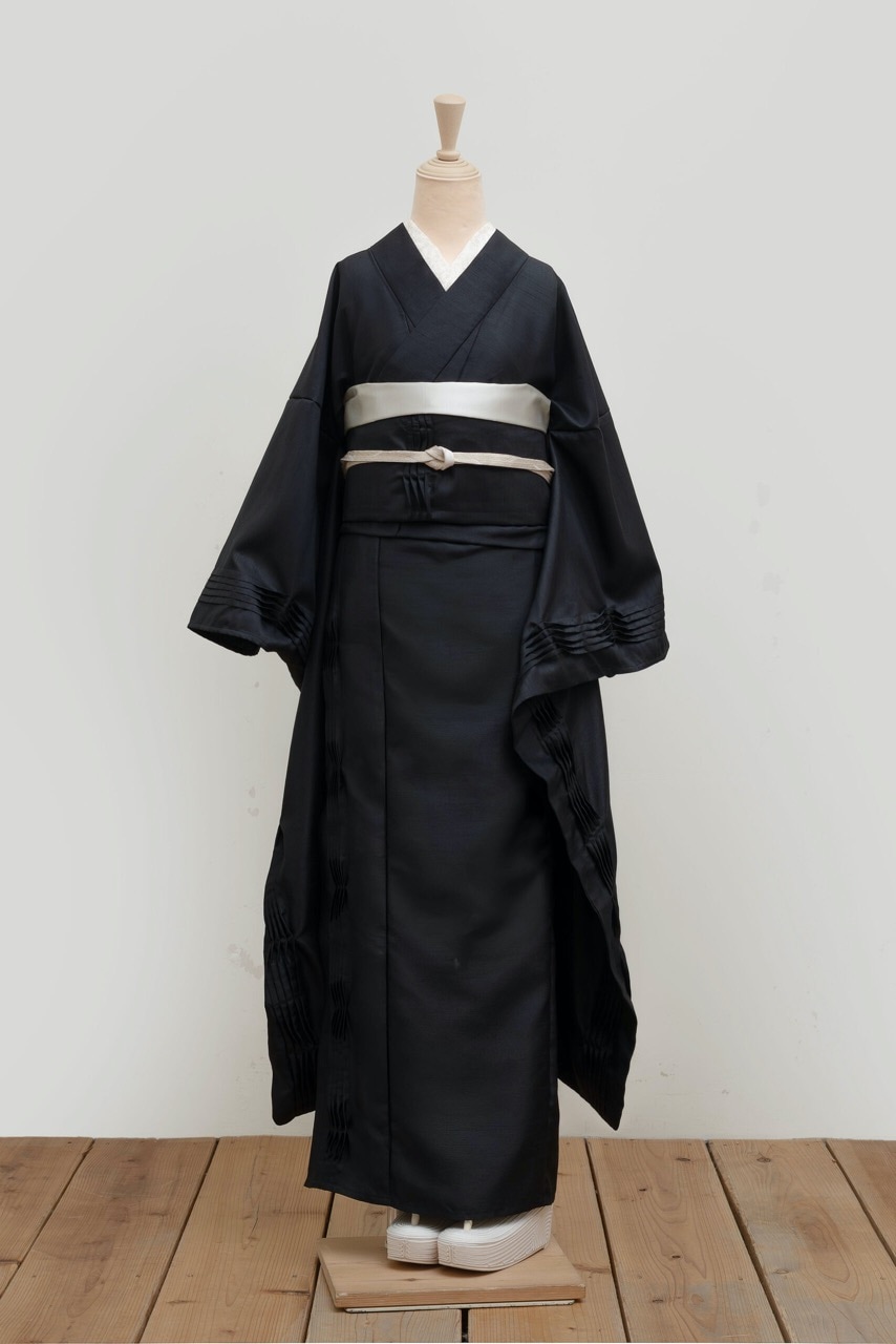 ピンタック振袖　SPUR（ブラック）　SAK-KMPTFB260211