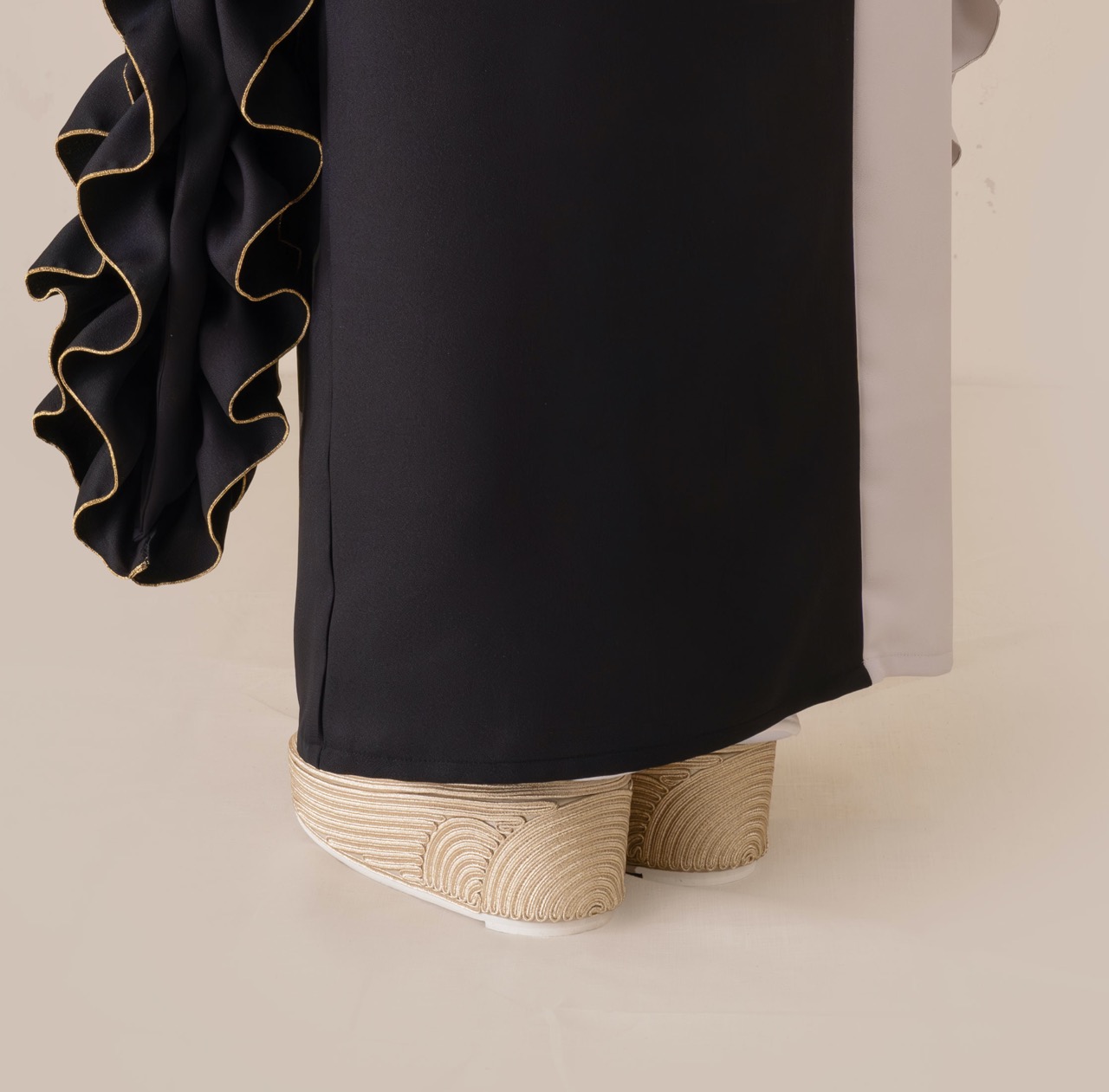 コード刺繍草履(ゴールド)　SAK- ks-09-m-gd