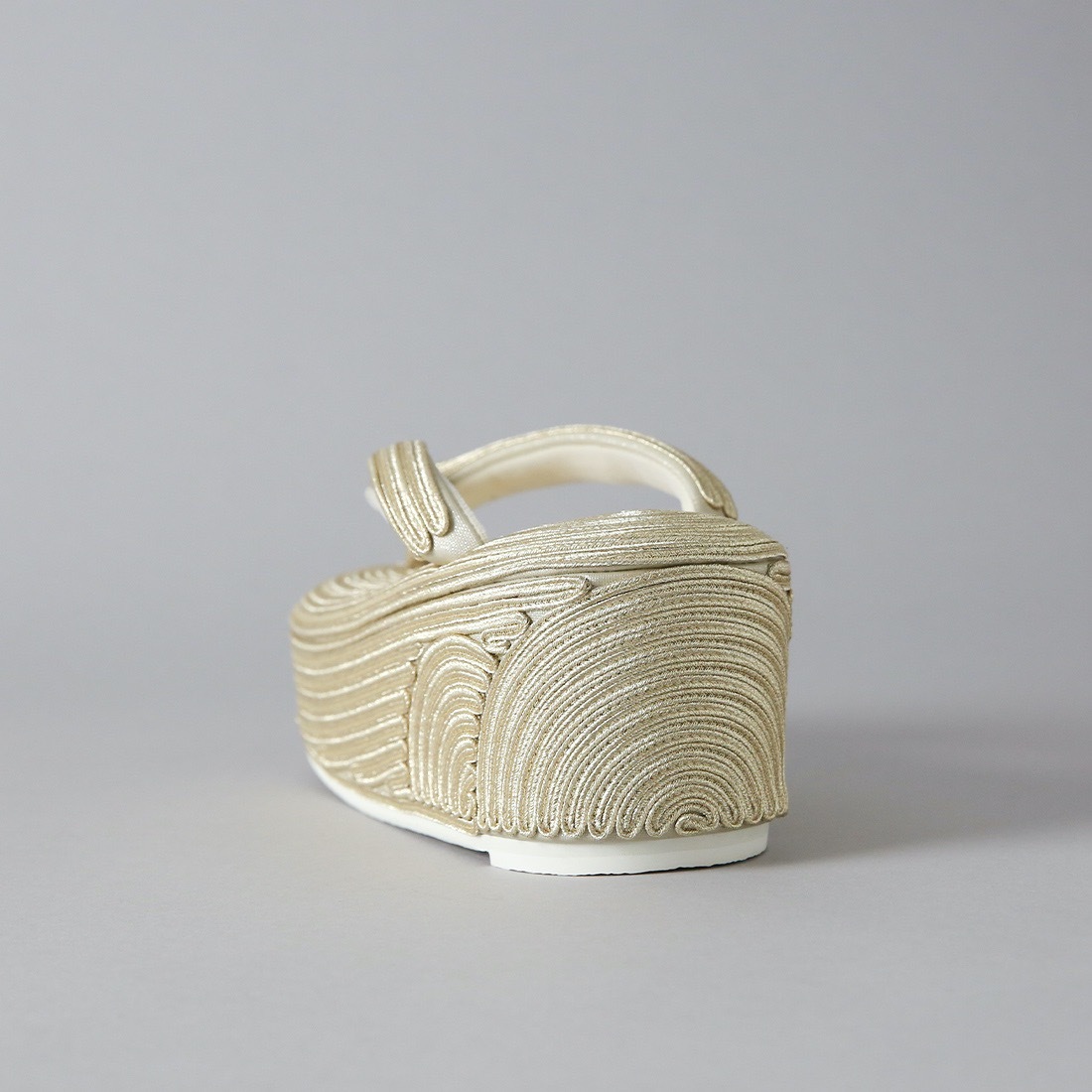 コード刺繍草履(ゴールド)　SAK- ks-09-m-gd