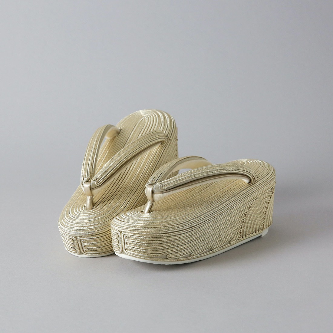 コード刺繍草履(ゴールド)　SAK- ks-09-m-gd