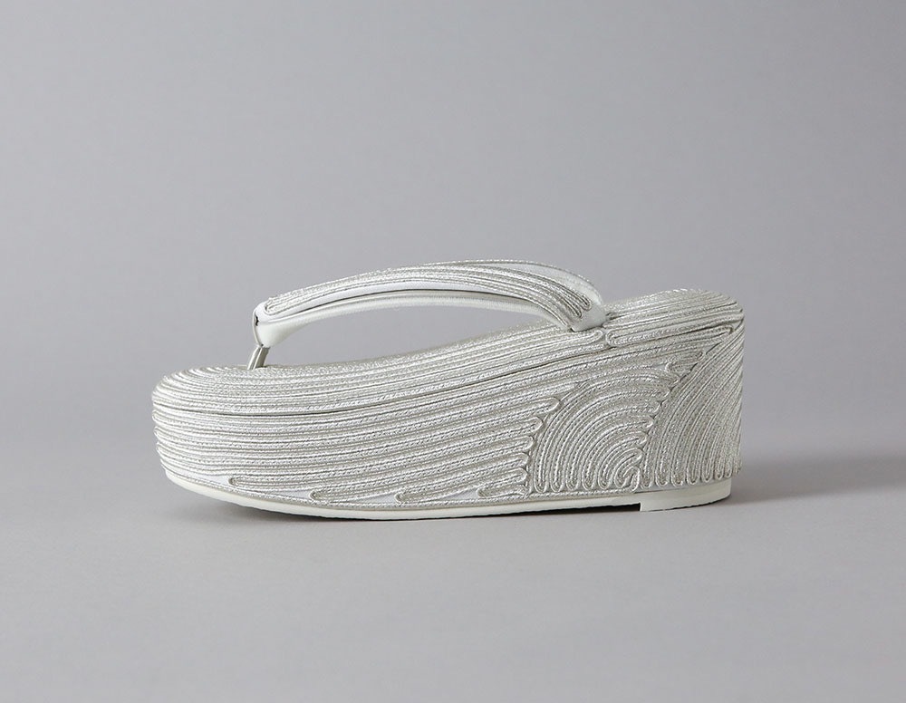 コード刺繍草履(プラチナ)　SAK- ks-09-m-pl