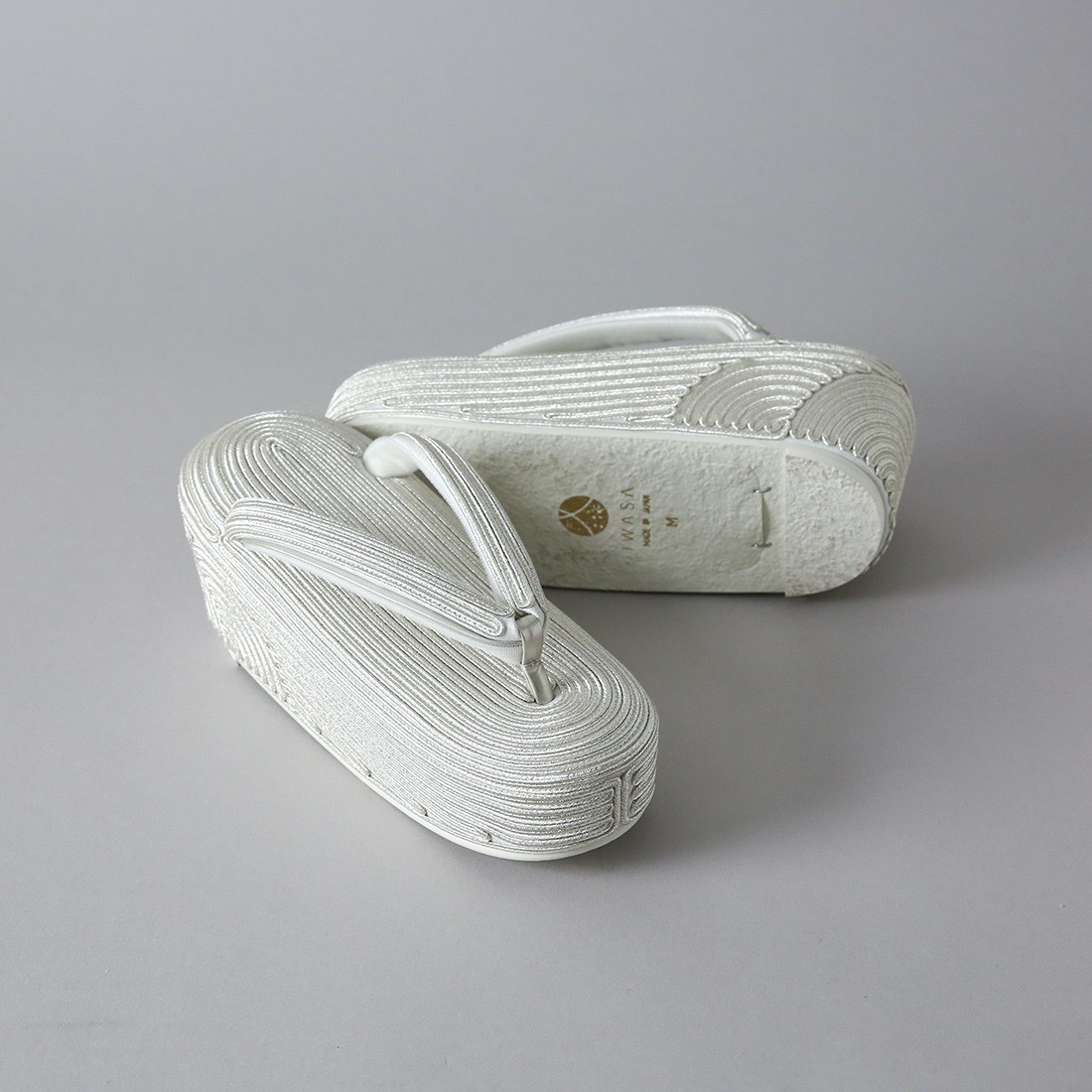 コード刺繍草履(プラチナ)　SAK- ks-09-m-pl