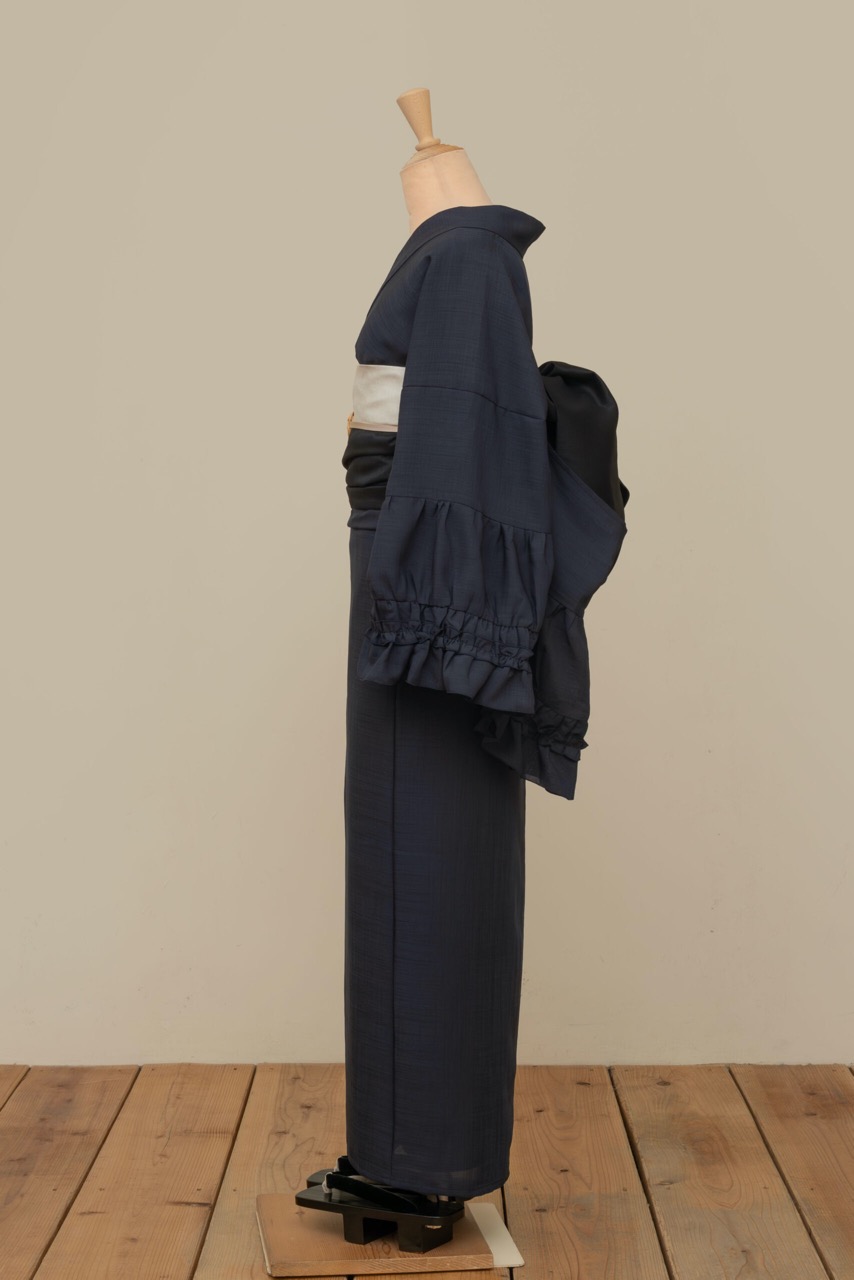 シャーリングフリル着物/カンパニュラ（紺）　SAK-KMSFC20250802