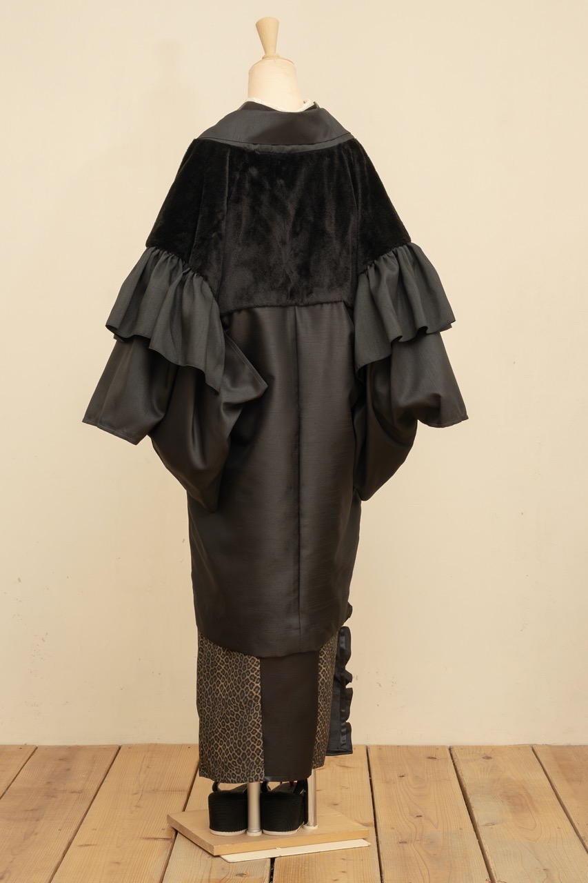 ボアフリル羽織コート（シャンタン・ブラック）SAK-FHAC 20251225