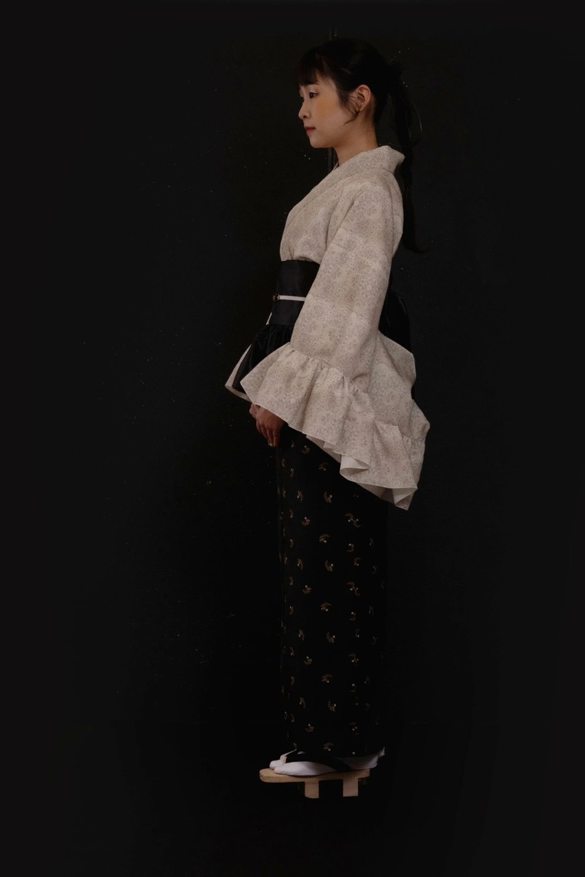 SAK-KMCFS20240324　クロス着物　フリルスカート（リーフパール柄）