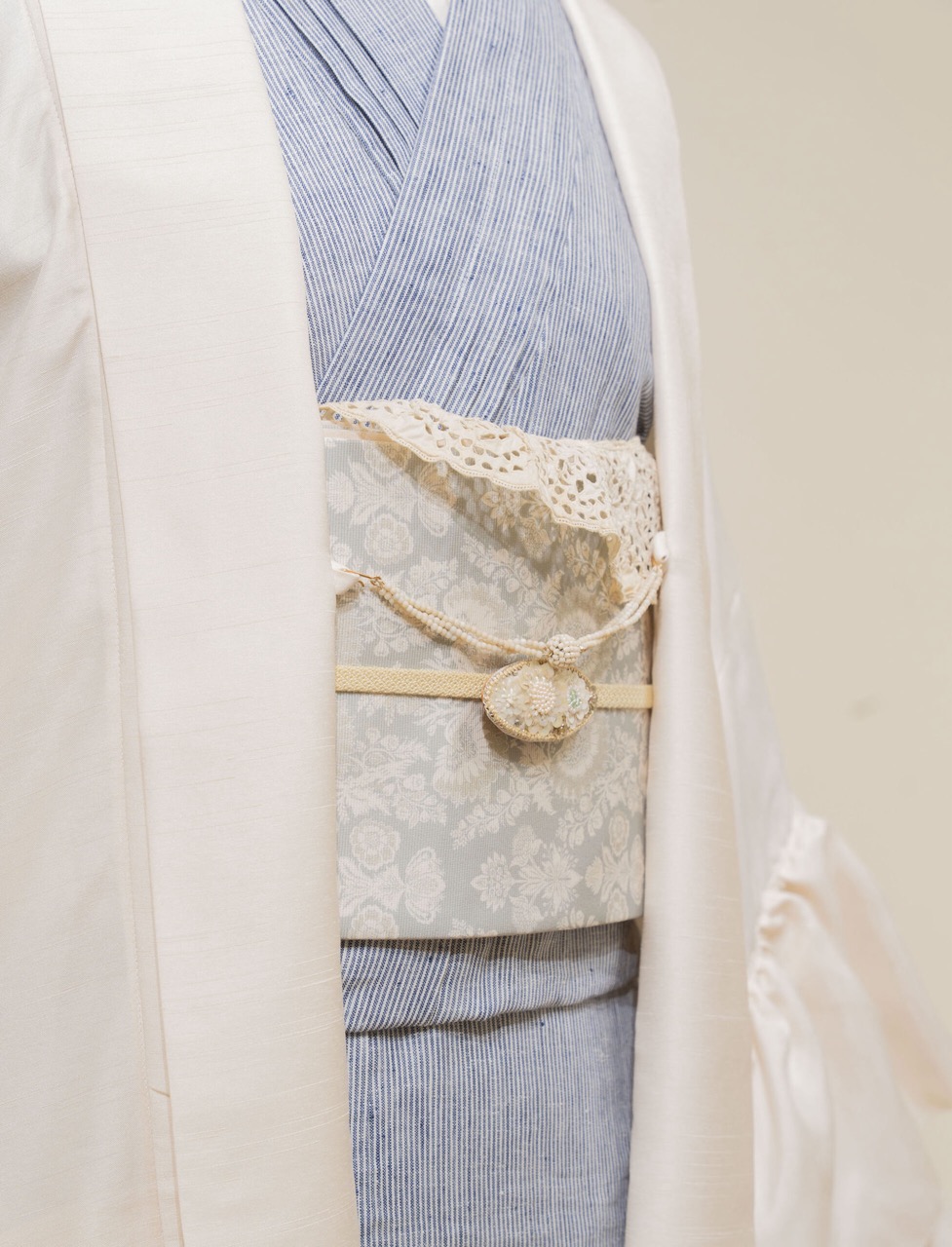 SAK-FHAH 20230828 フリル単羽織コート（シャンタン・アイボリー）