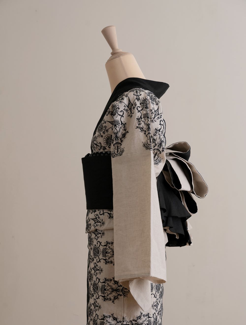 半幅帯　フリル（アイボリー×ブラック）　sSAK-HNOF200528　即納品