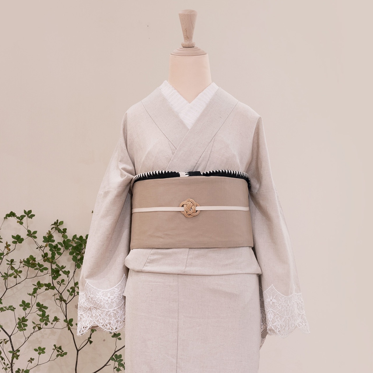 フレームレース着物(アイボリー)　SAK-KMFL20200730