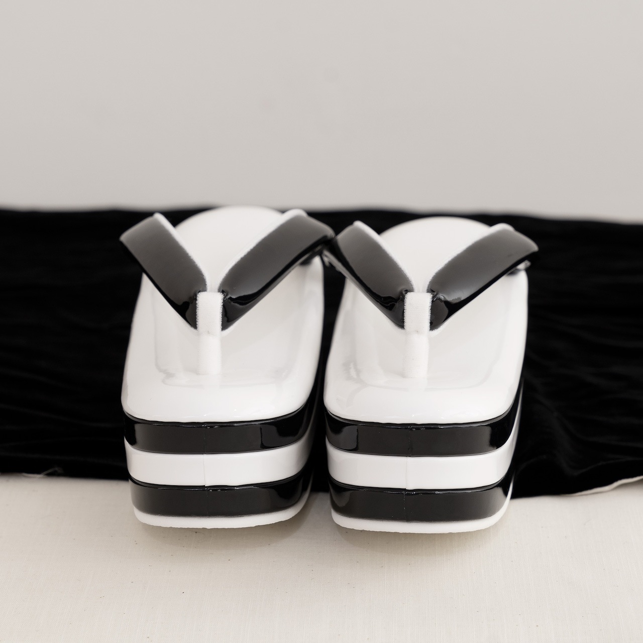 ハイカットウェッジソール草履(ホワイト) SAK-Ks05-001