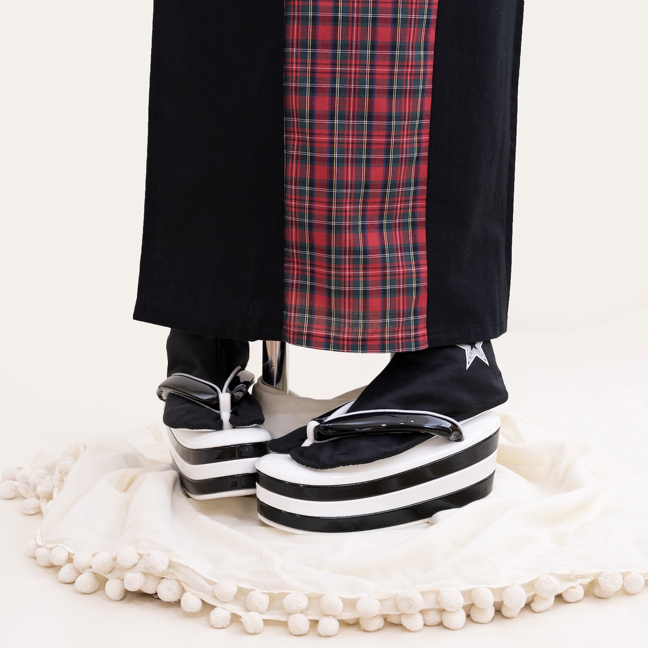 ハイカットウェッジソール草履(ホワイト) SAK-Ks05-001