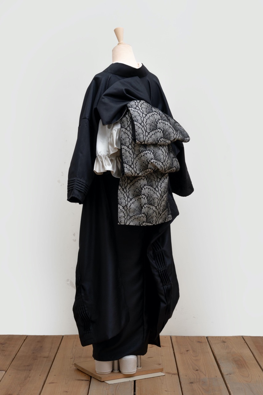 ピンタック振袖　SPUR（ブラック）　SAK-KMPTFB260211