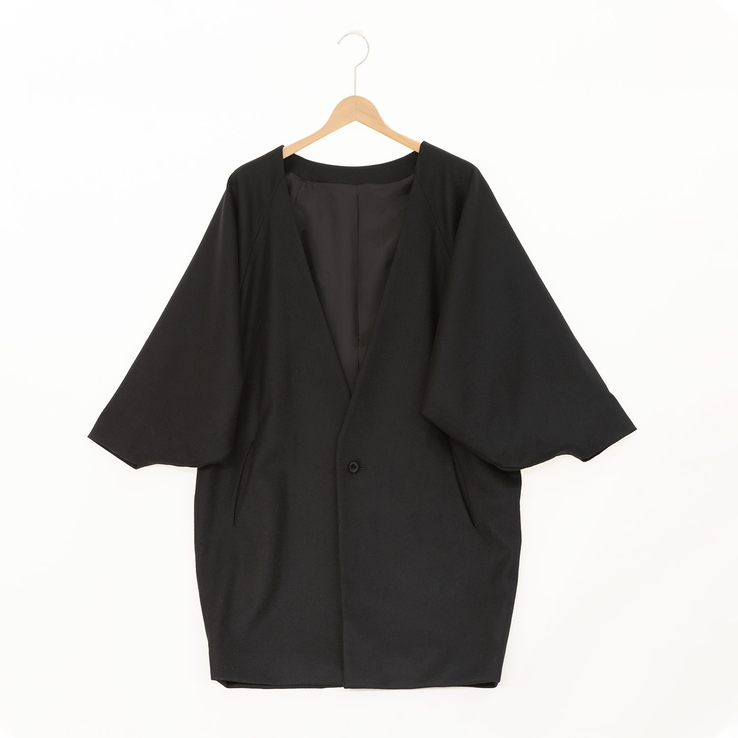 即納品　ノーカラーコート（ブラック）s-SAK-NCC181213
