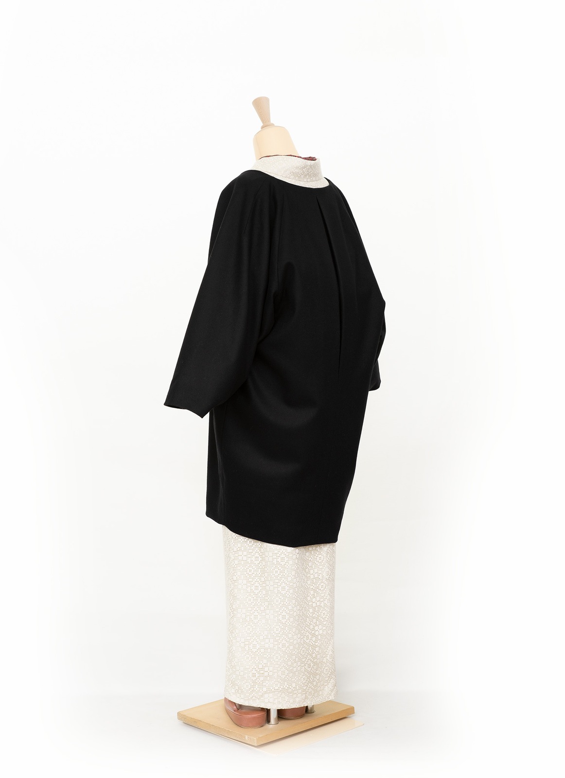 即納品　ノーカラーコート（ブラック）s-SAK-NCC181213