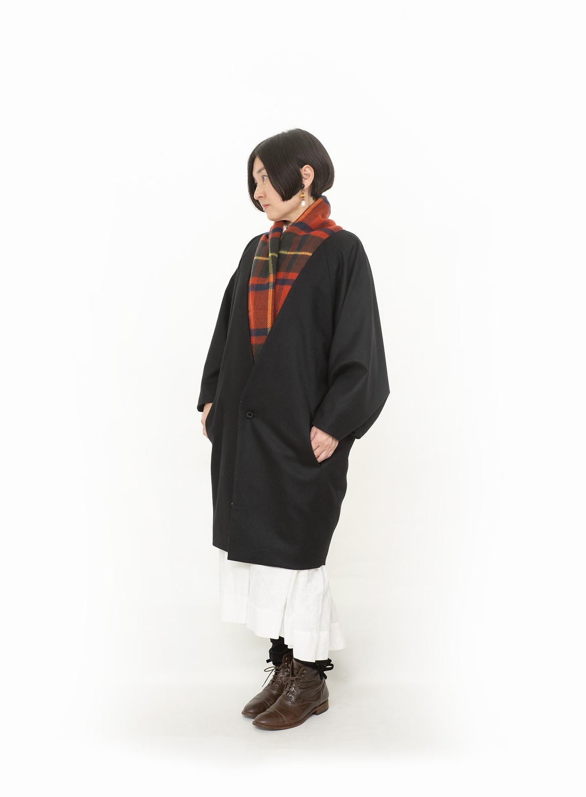 即納品　ノーカラーコート（ブラック）s-SAK-NCC181213