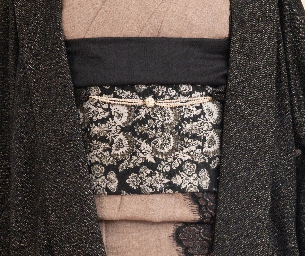 フリル羽織コート(ヘリンボン・ブラック)SAK-FHAC 20241211