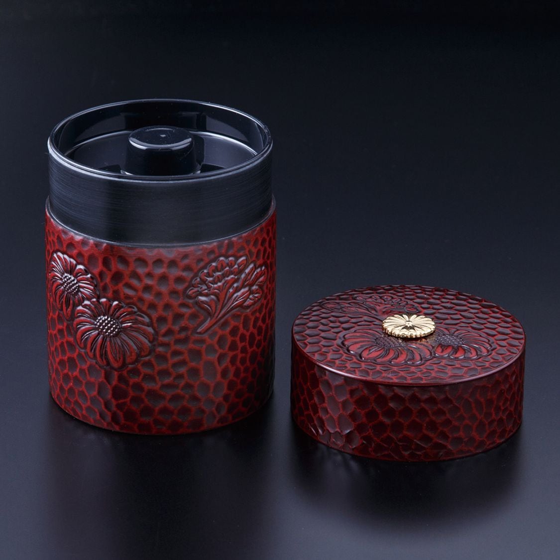 菊紋付 茶筒 鎌倉菊｜美術工芸鑑 叙勲・褒章・叙位叙勲 受章記念品の