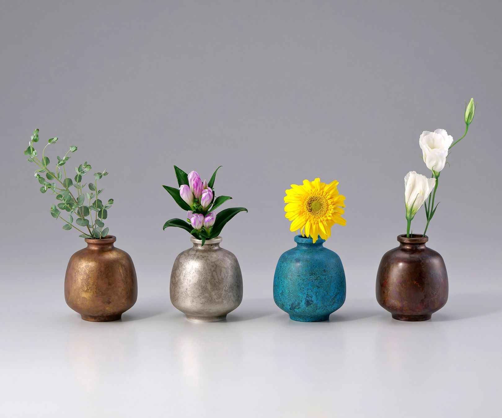 花器 花みつぼ ｜美術工芸鑑 叙勲・褒章・叙位叙勲 受章記念品の専門店